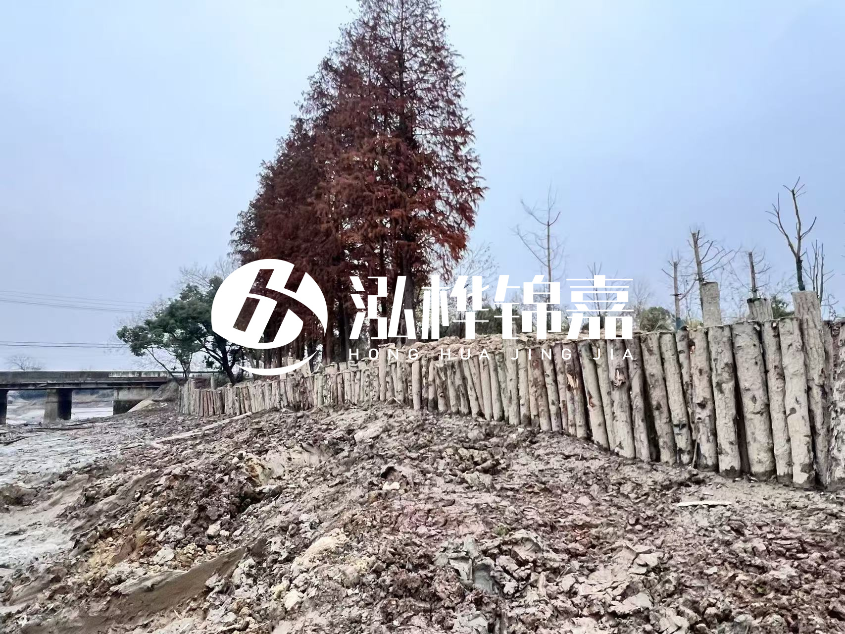 平?jīng)鐾跈C(jī)打木樁專(zhuān)業(yè)施工-松木樁工程量怎么計(jì)算的？